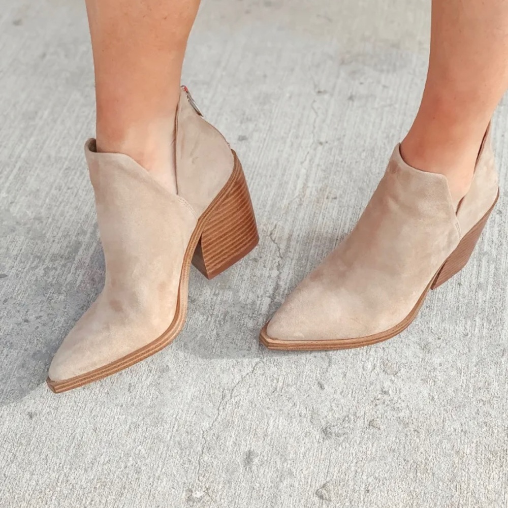 Vince Camuto Gigietta Suede Bootie